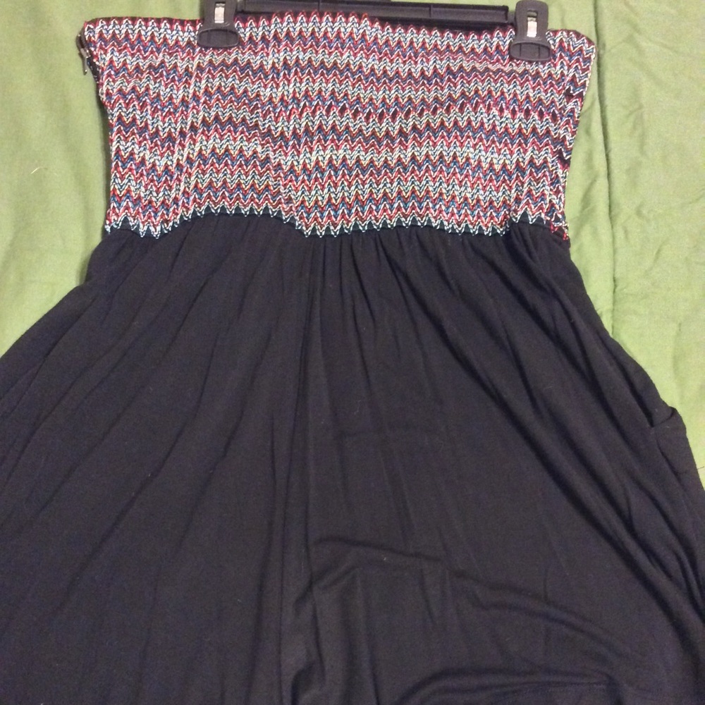 Jessica Simpson strapless romper w/side pockets.